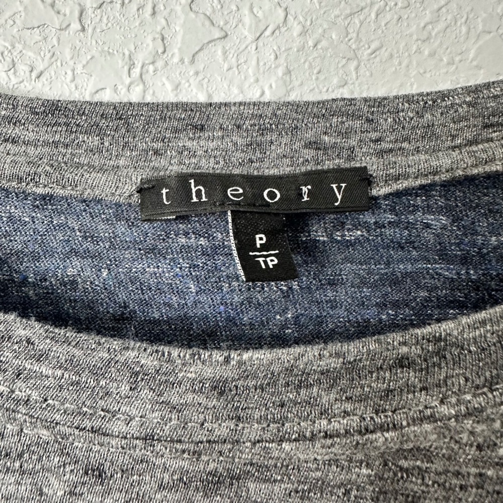 Theory Striped‎ Long Sleeve Cotton Top Womens Size P Gray Blue Cotton Blend Knit - Picture 2 of 5